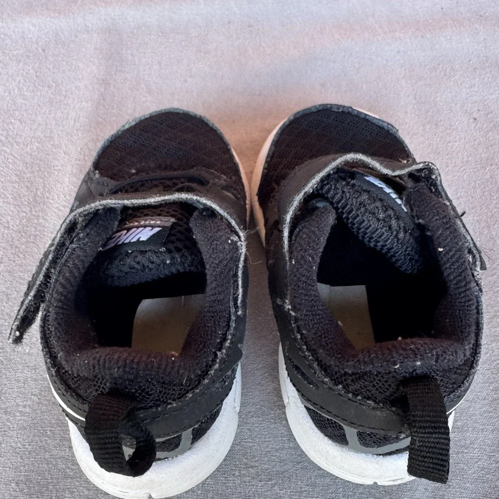 Size 3c - Nike Free Run 2 (TD) Hook &‎ Loop [DA2692-004] Toddler
